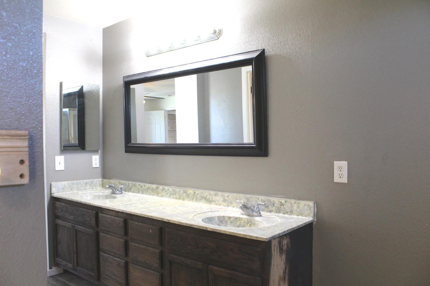 Detail Gallery Image 40 of 76 For 2553 Cinnamon Teal Dr, Los Banos,  CA 93635 - 4 Beds | 2/1 Baths