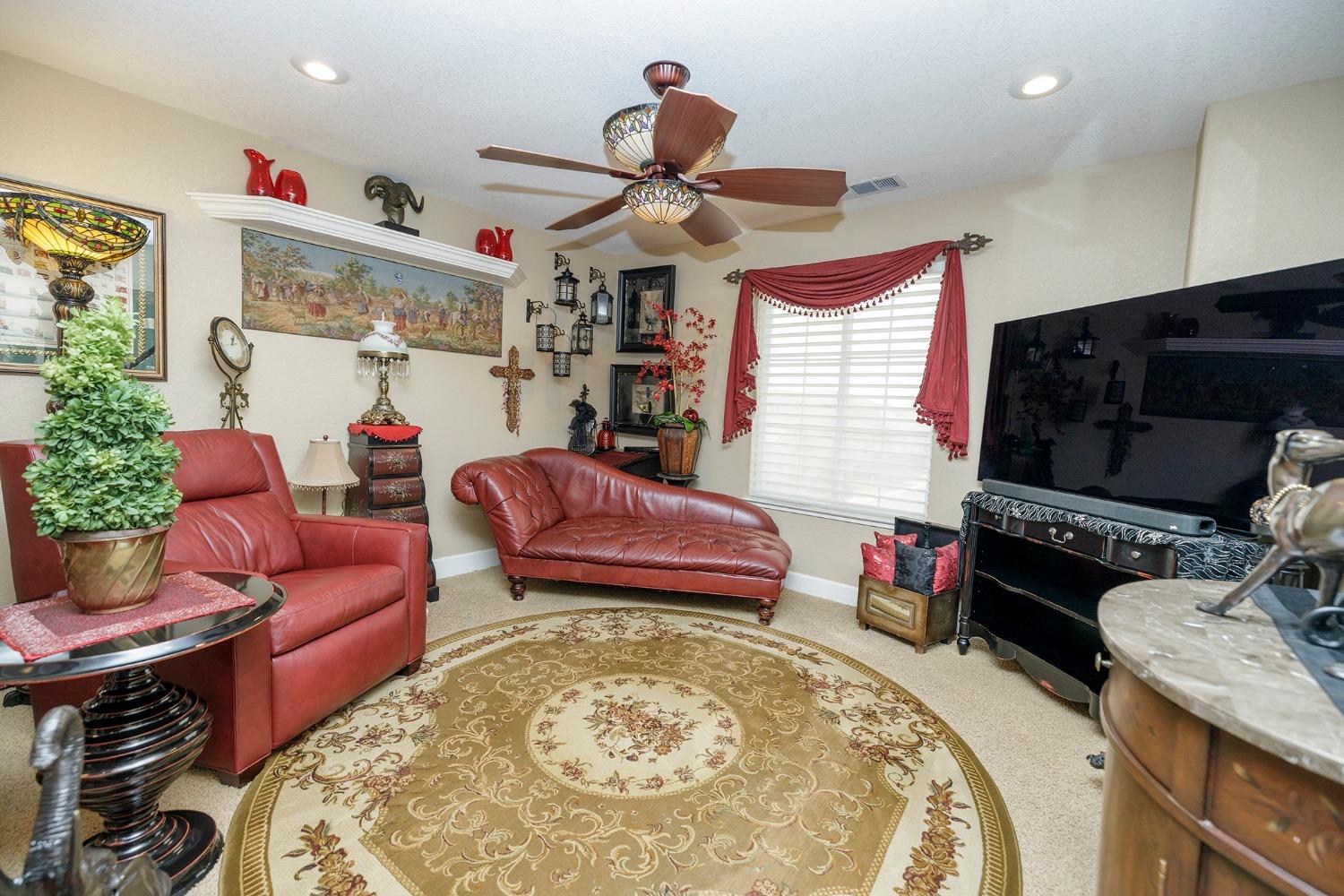 Detail Gallery Image 16 of 26 For 1712 Newhampton Way, Modesto,  CA 95355 - 3 Beds | 2/1 Baths