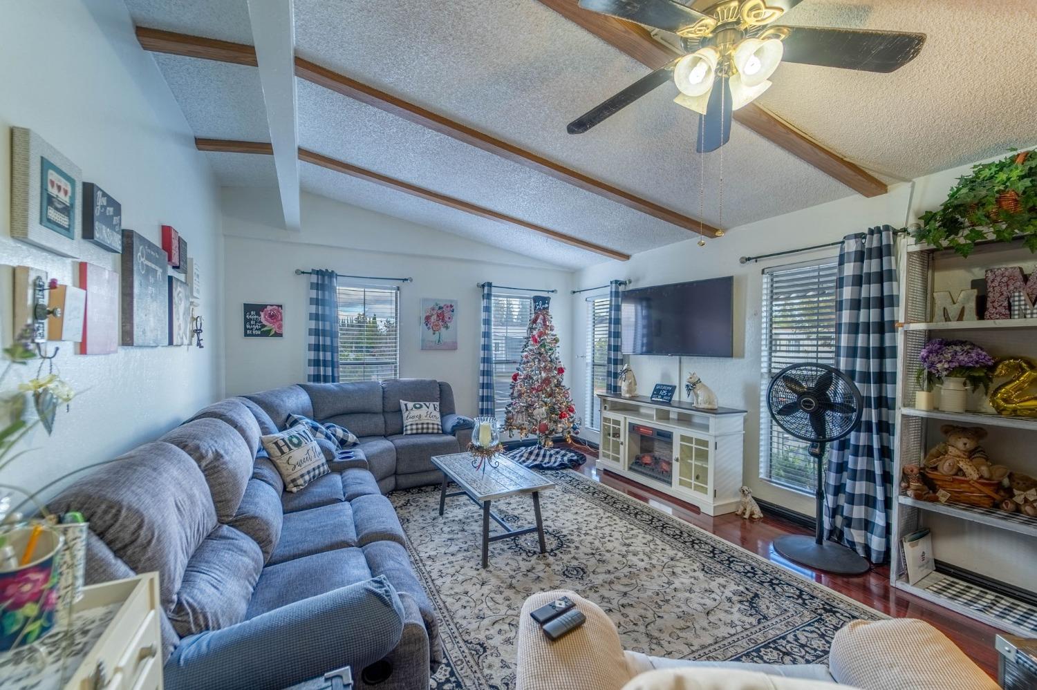 Detail Gallery Image 7 of 30 For 2621 Prescott Rd 218, Modesto,  CA 95350 - 3 Beds | 2 Baths