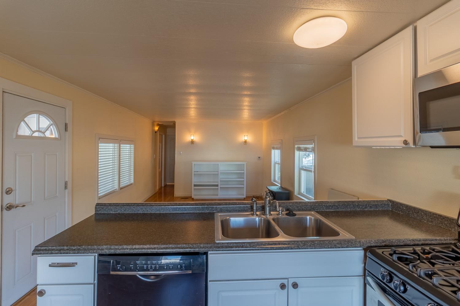 Detail Gallery Image 5 of 22 For 150 Clinton 56, Jackson,  CA 95642 - 1 Beds | 1 Baths