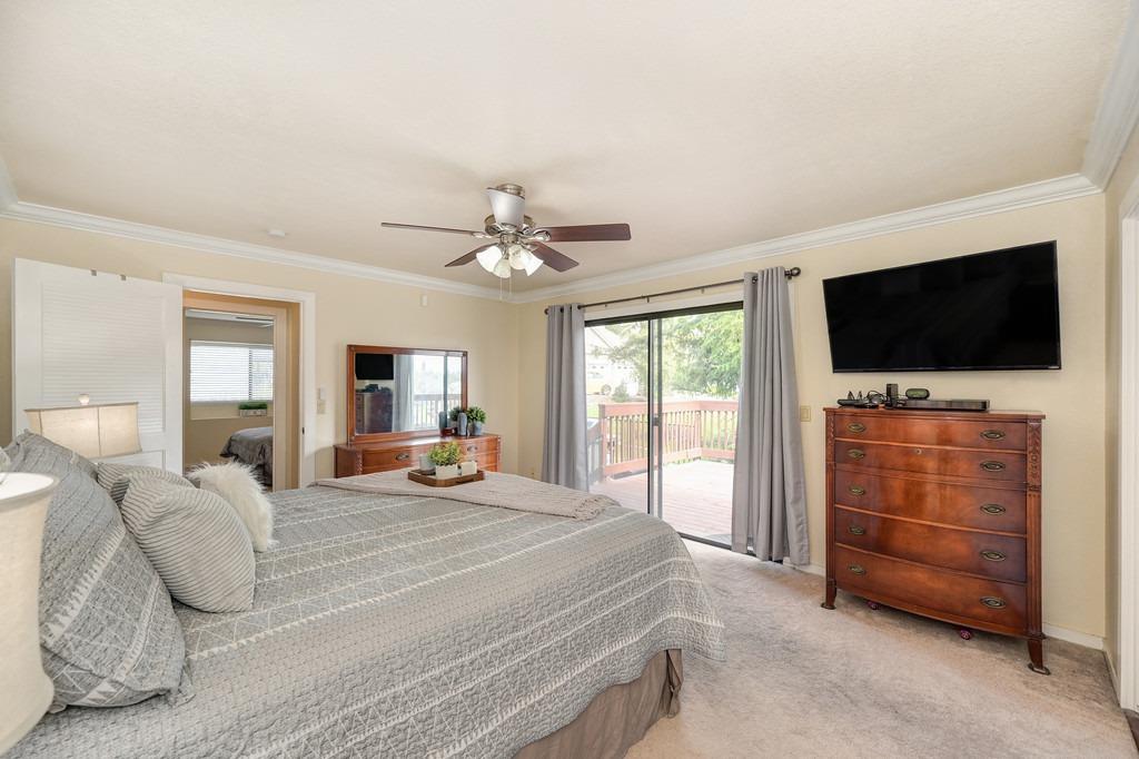 Detail Gallery Image 24 of 56 For 14921 Lago Dr, Rancho Murieta,  CA 95683 - 3 Beds | 2 Baths