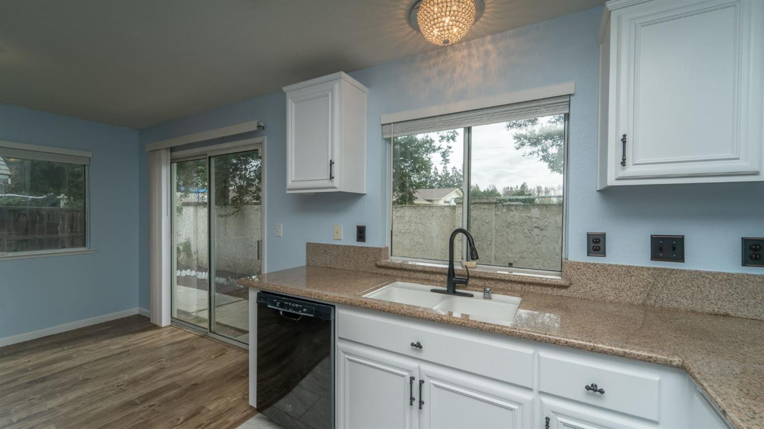 Detail Gallery Image 16 of 33 For 4859 Timepiece Cir, Stockton,  CA 95219 - 3 Beds | 2/1 Baths