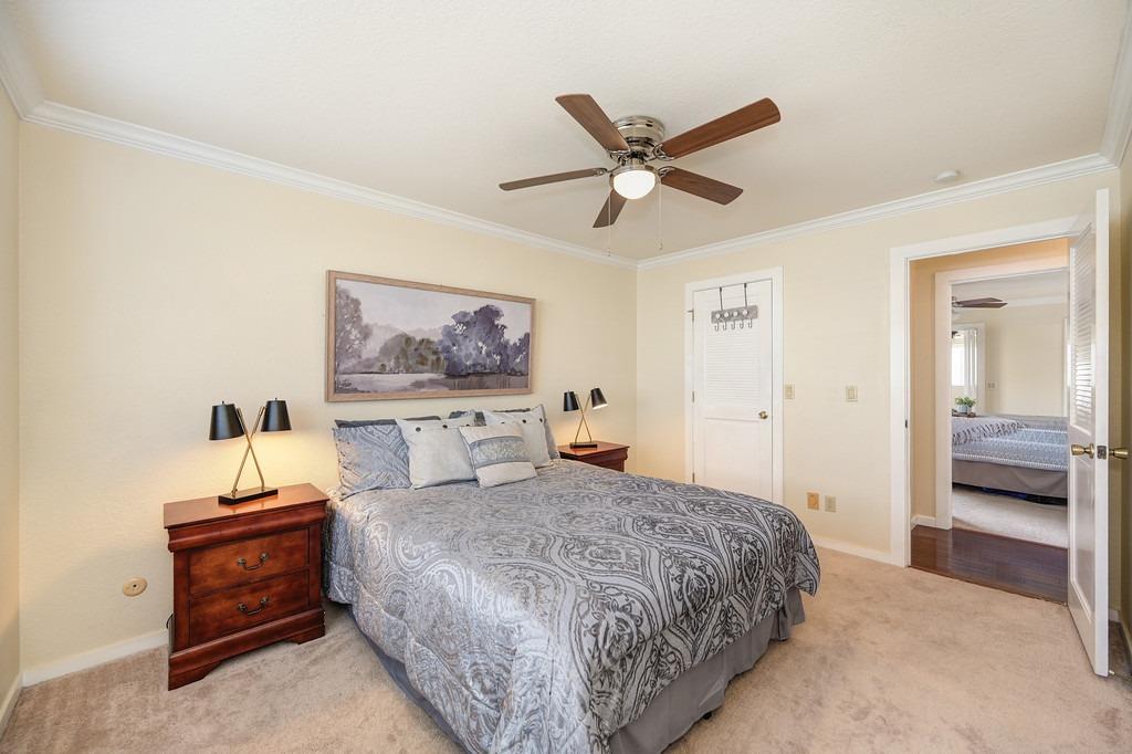 Detail Gallery Image 31 of 56 For 14921 Lago Dr, Rancho Murieta,  CA 95683 - 3 Beds | 2 Baths