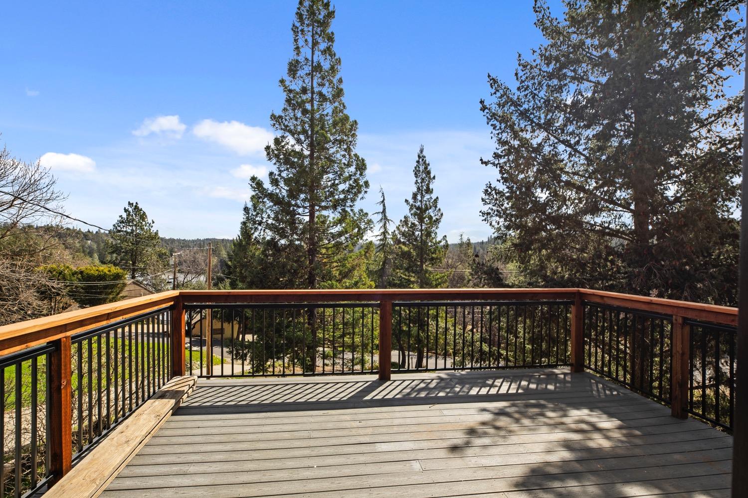 Detail Gallery Image 30 of 41 For 12780 Mount Jefferson St, Groveland,  CA 95321 - 4 Beds | 2 Baths