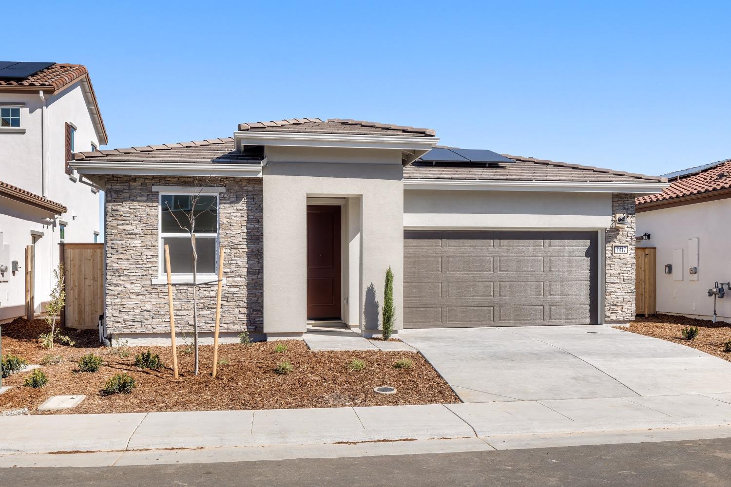 Photo of 7417 Moon Dream Wy in Roseville, CA