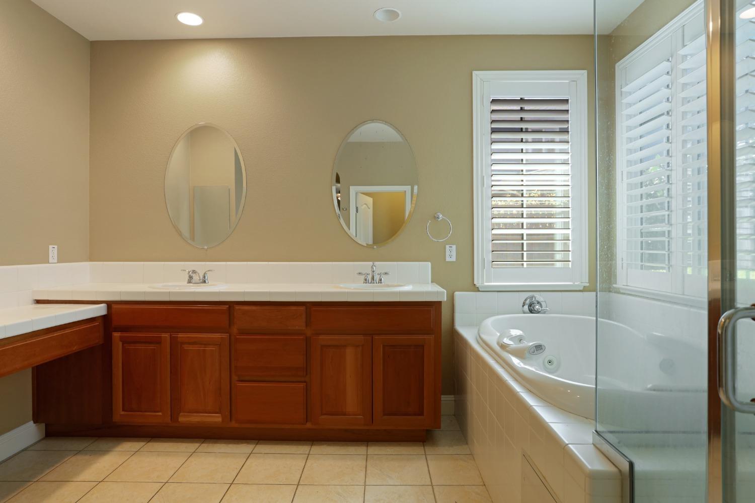 Detail Gallery Image 43 of 58 For 1303 Cottage Grove Ct, Tracy,  CA 95377 - 3 Beds | 2/1 Baths