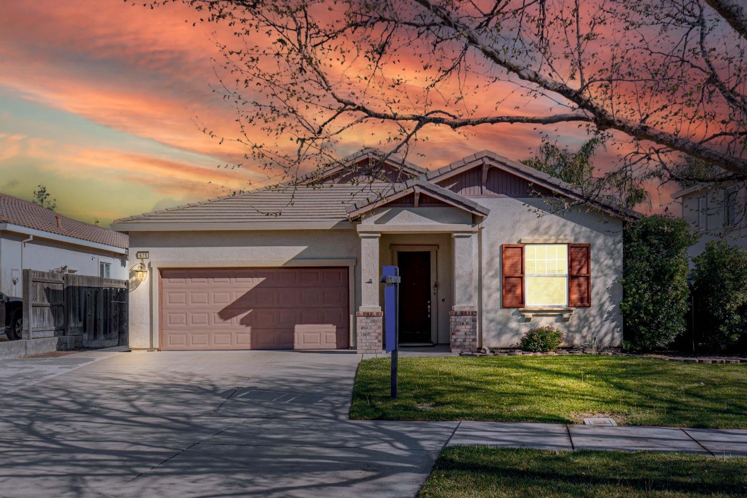 Detail Gallery Image 1 of 1 For 671 W Boesch Dr, Ripon,  CA 95366 - 4 Beds | 2 Baths