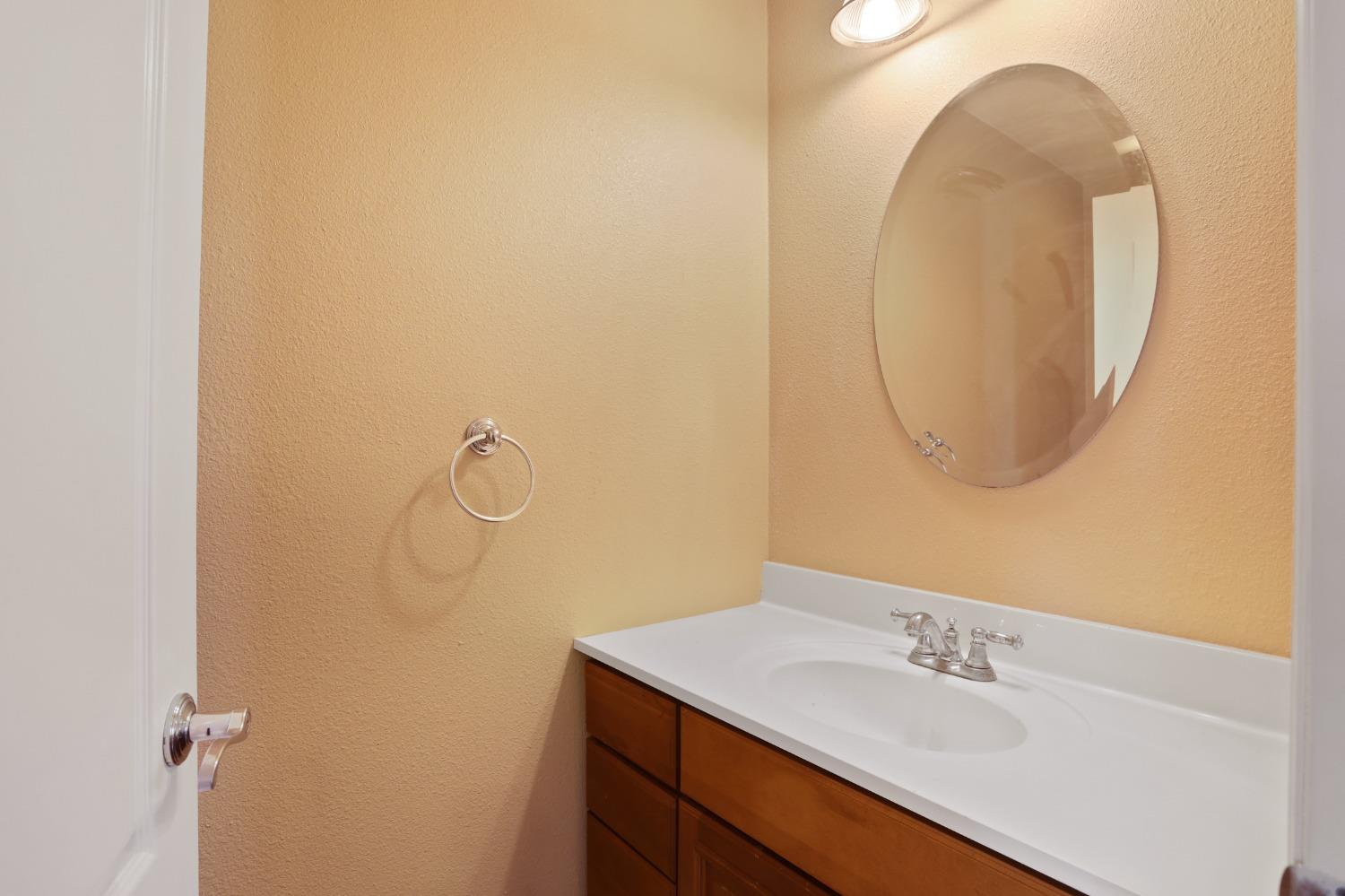 Detail Gallery Image 18 of 58 For 1303 Cottage Grove Ct, Tracy,  CA 95377 - 3 Beds | 2/1 Baths
