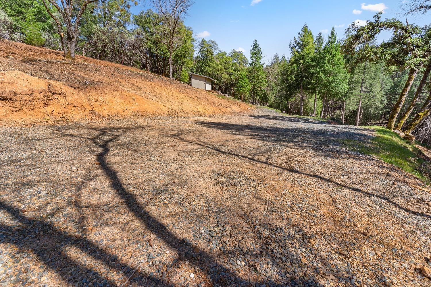 Detail Gallery Image 16 of 24 For 13405 Campbell Loop, Grass Valley,  CA 95945 - – Beds | – Baths