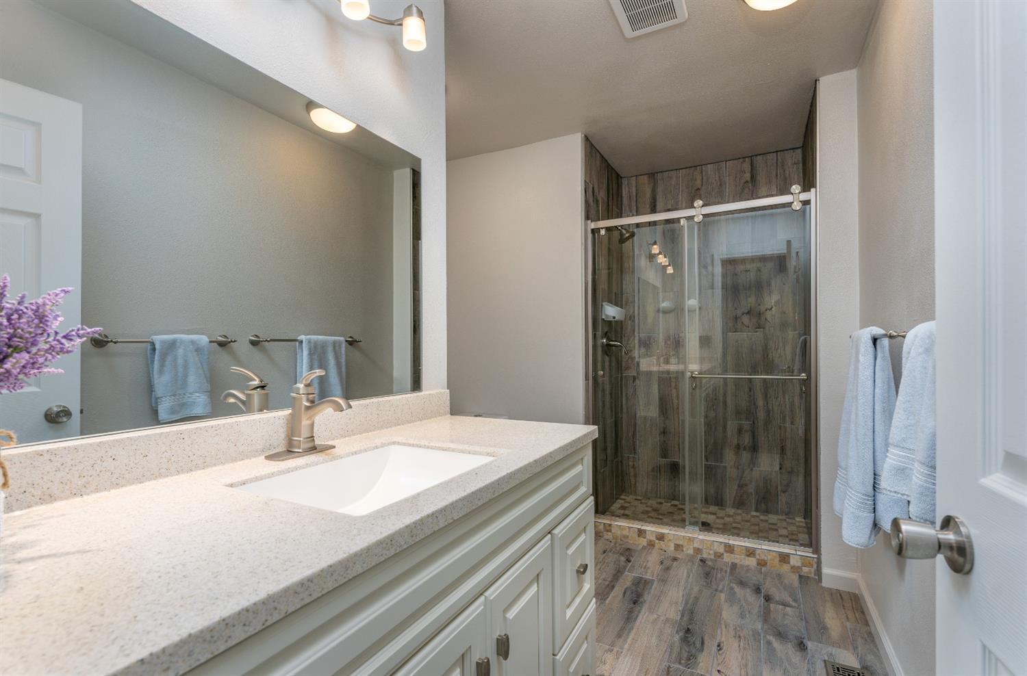 Detail Gallery Image 12 of 39 For 2681 Cameron Park Dr. 24, Cameron Park,  CA 95682 - 2 Beds | 2 Baths