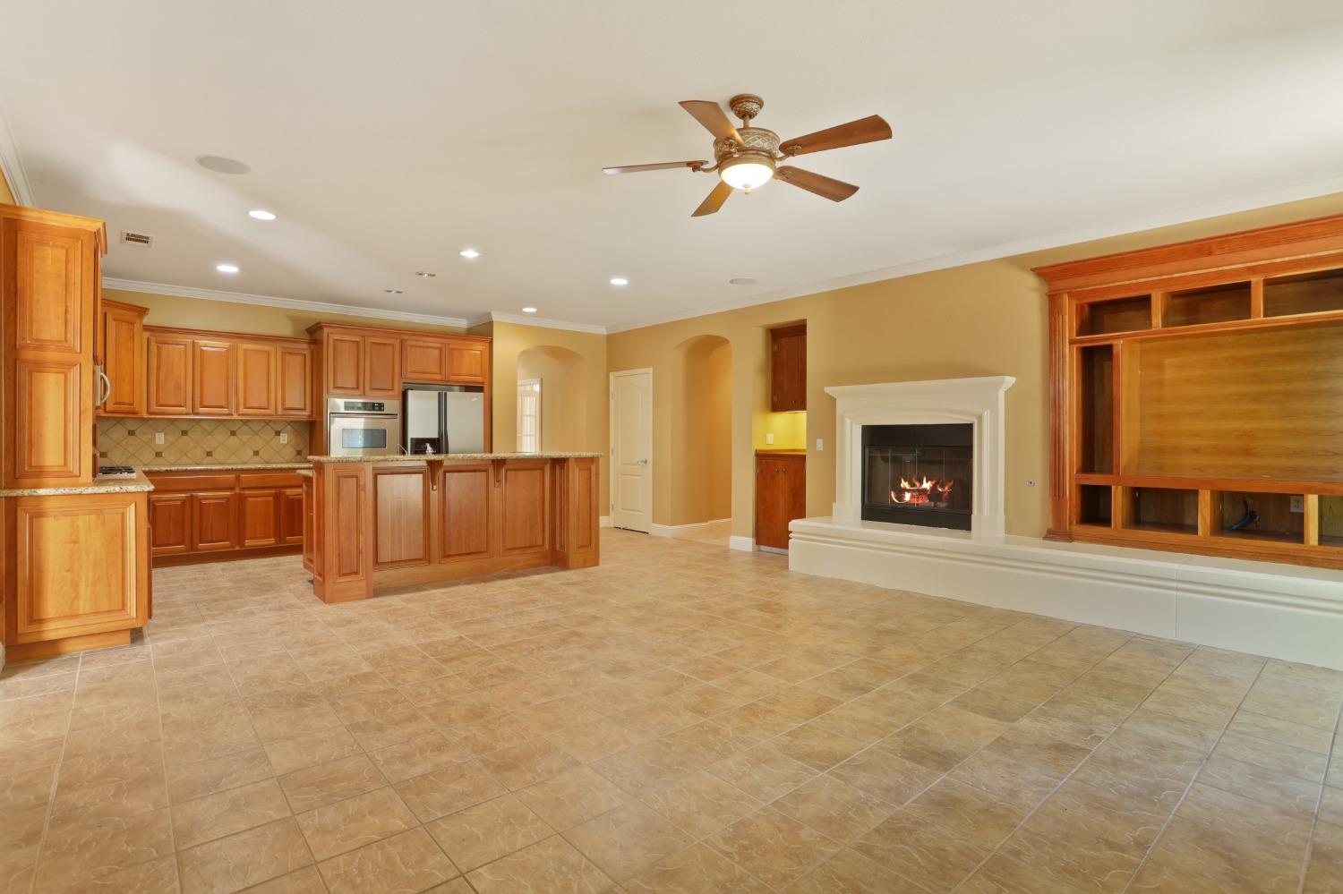Detail Gallery Image 23 of 58 For 1303 Cottage Grove Ct, Tracy,  CA 95377 - 3 Beds | 2/1 Baths