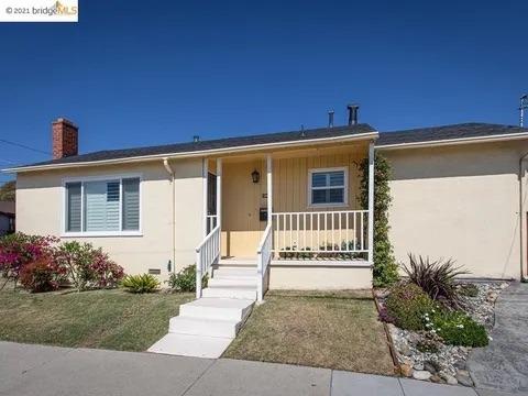 Detail Gallery Image 1 of 26 For 9850 Elmar Ave, Oakland,  CA 94602 - 2 Beds | 1 Baths