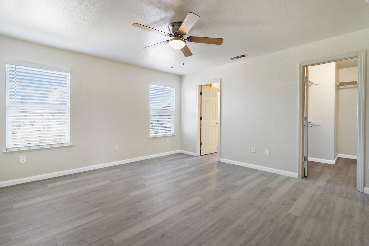 Detail Gallery Image 18 of 29 For 546 Mikey Pl, Manteca,  CA 95336 - 3 Beds | 2/1 Baths
