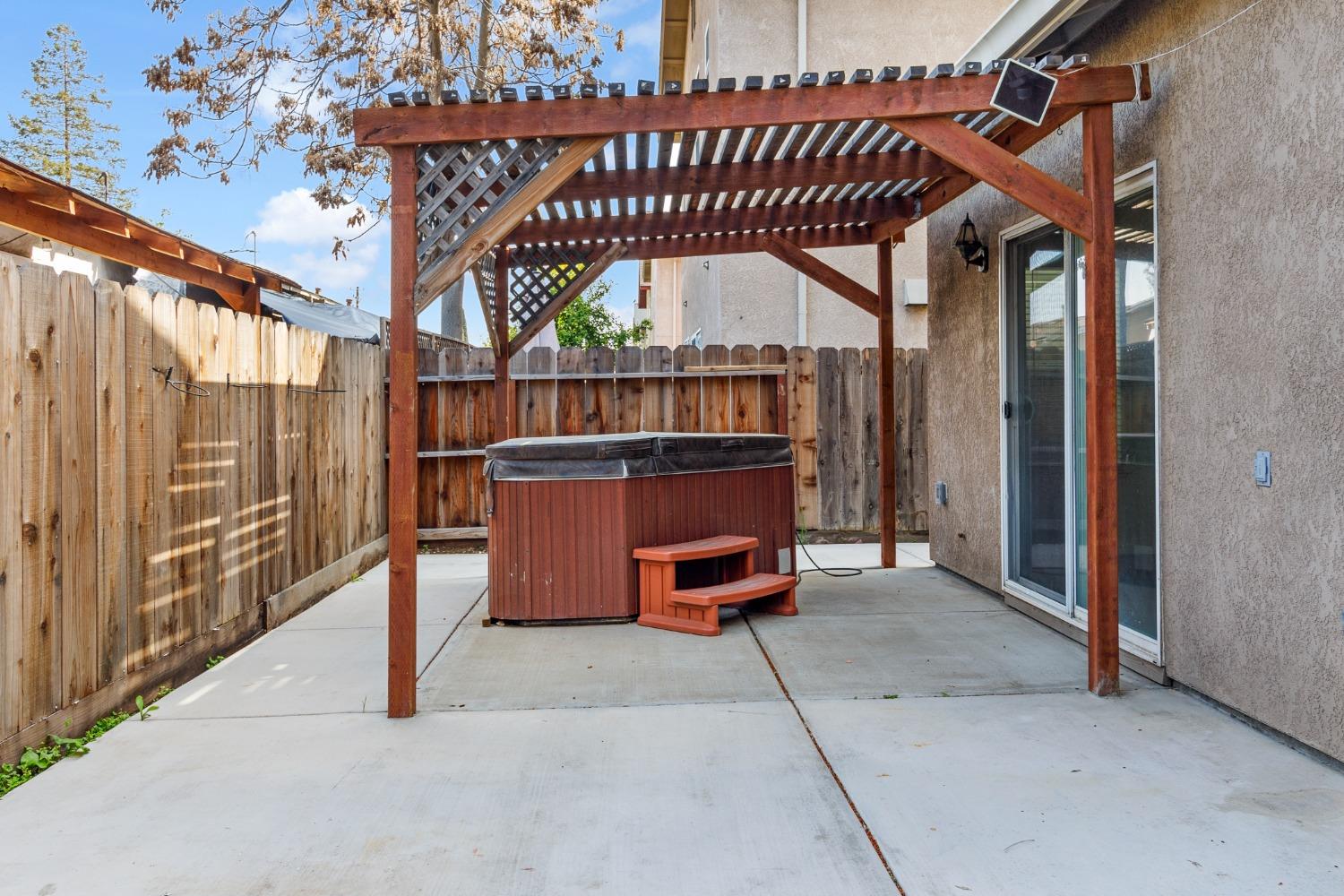 Detail Gallery Image 26 of 29 For 546 Mikey Pl, Manteca,  CA 95336 - 3 Beds | 2/1 Baths