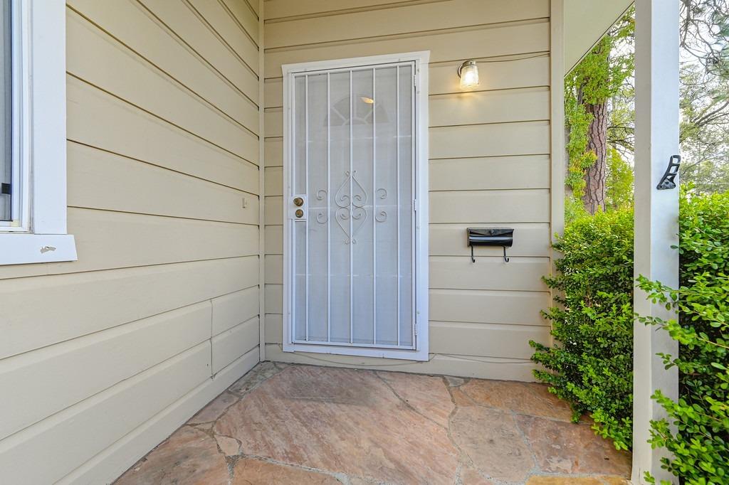 Detail Gallery Image 8 of 36 For 255 Marshall Way, Auburn,  CA 95603 - 2 Beds | 1 Baths