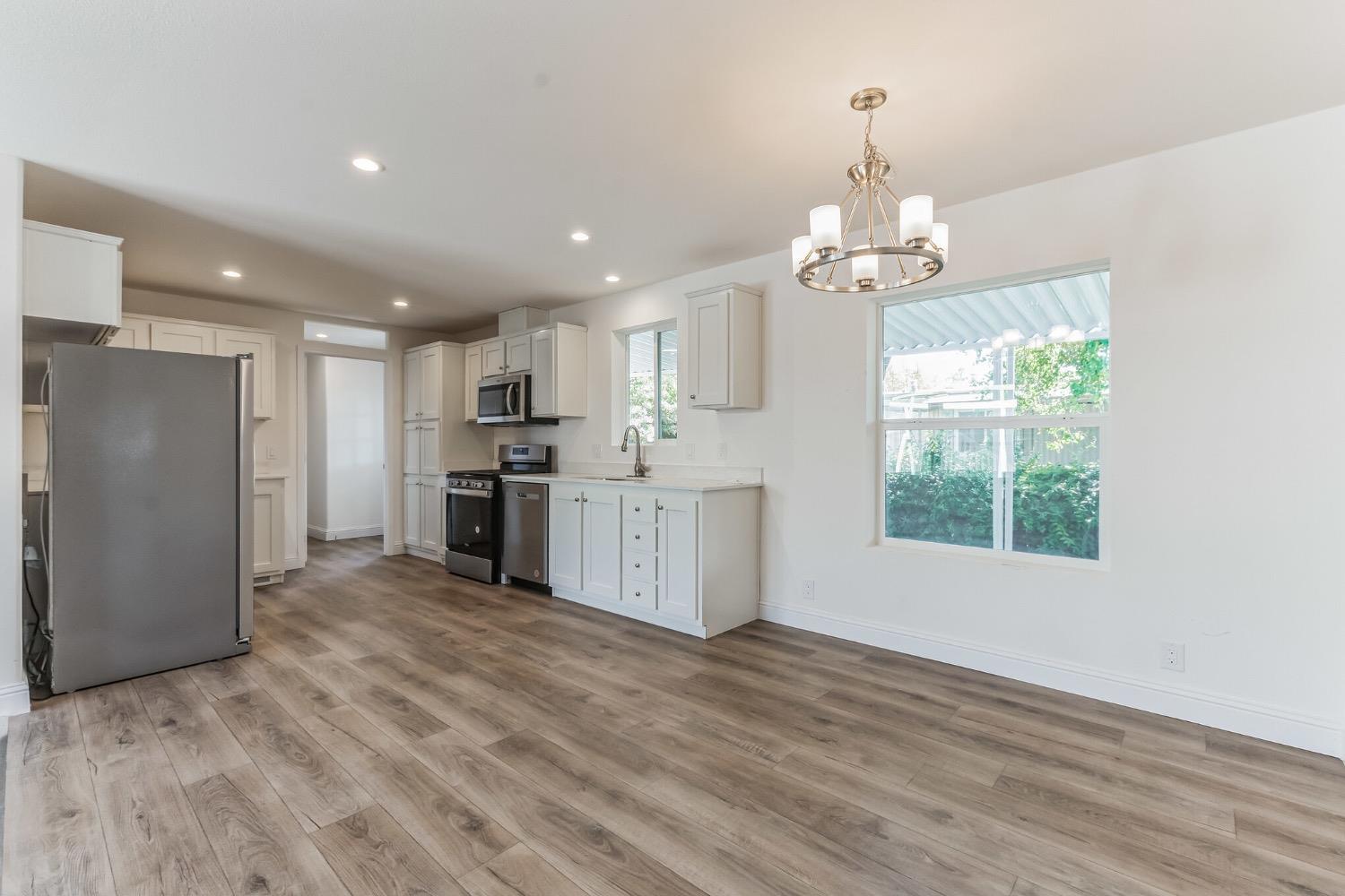Detail Gallery Image 18 of 22 For 59 Kit Ln, Sacramento,  CA 95838 - 3 Beds | 2 Baths