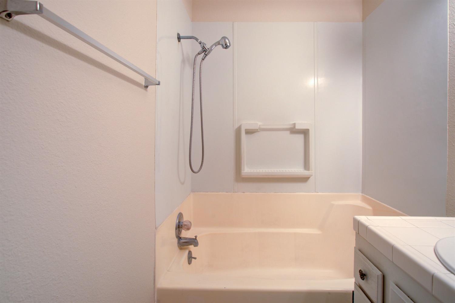 Detail Gallery Image 26 of 41 For 2325 Fern St, Merced,  CA 95348 - 3 Beds | 2 Baths
