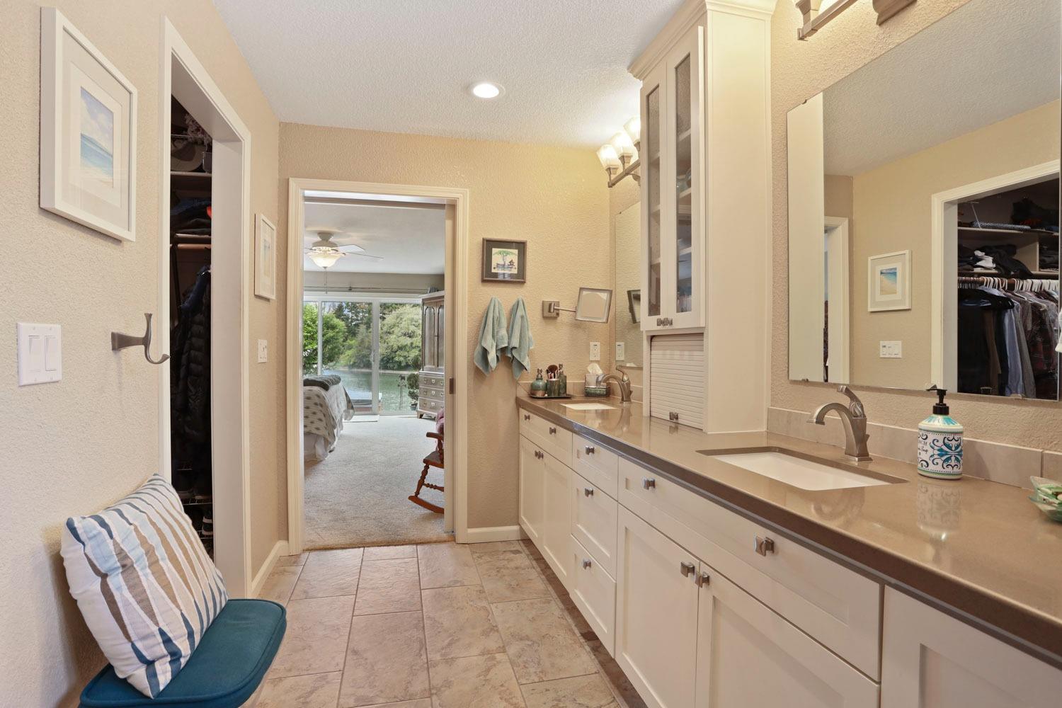 Detail Gallery Image 33 of 87 For 241 River Oaks, Lodi,  CA 95240 - 4 Beds | 2/1 Baths
