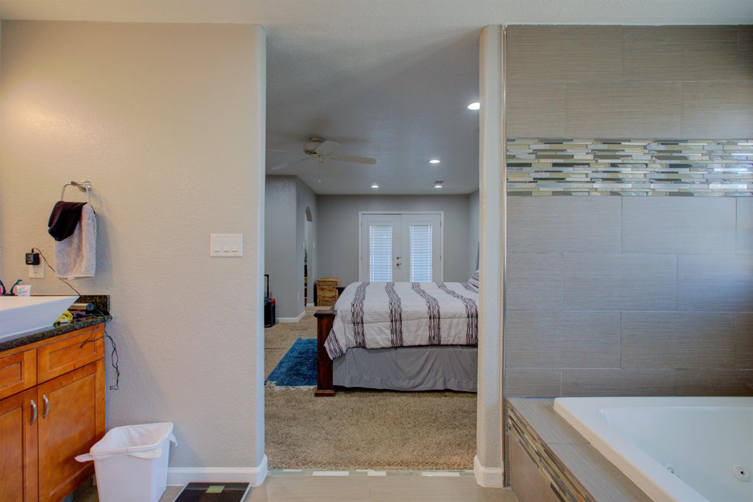 Detail Gallery Image 37 of 56 For 2907 Sunnyfield Dr, Merced,  CA 95340 - 4 Beds | 2 Baths