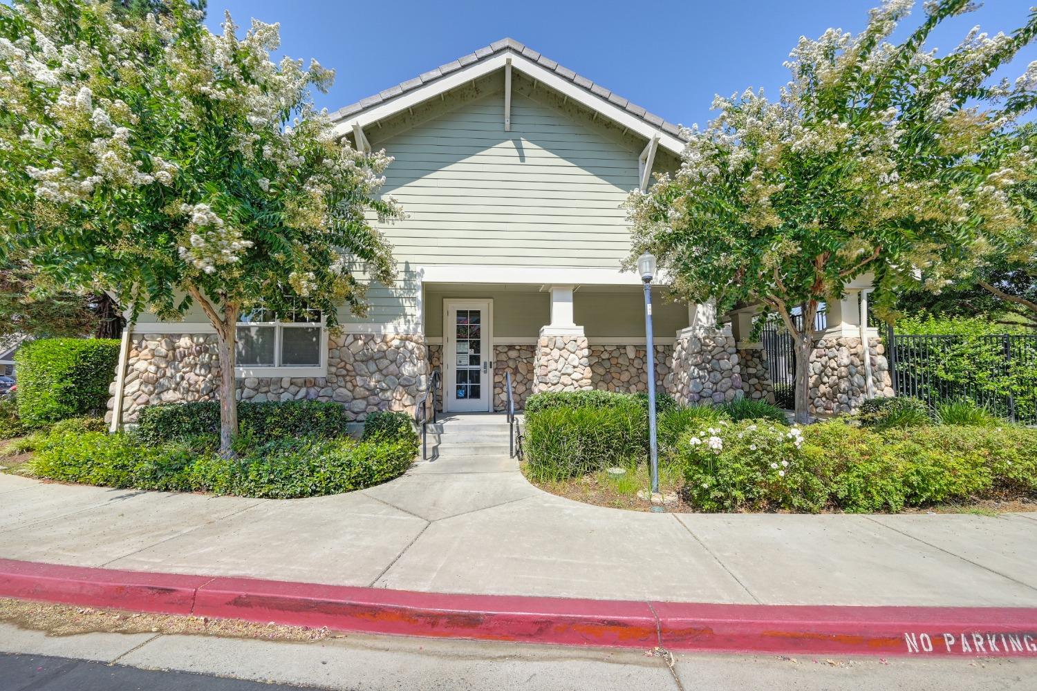 Detail Gallery Image 41 of 46 For 9516 Coney Island Cir #4,  Elk Grove,  CA 95758 - 2 Beds | 2 Baths