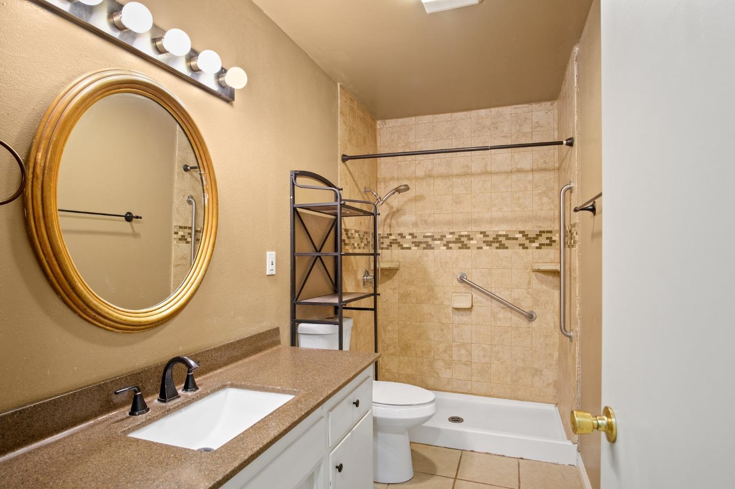 Detail Gallery Image 12 of 32 For 5412 Wilkins Ave, Oakdale,  CA 95361 - 3 Beds | 2 Baths