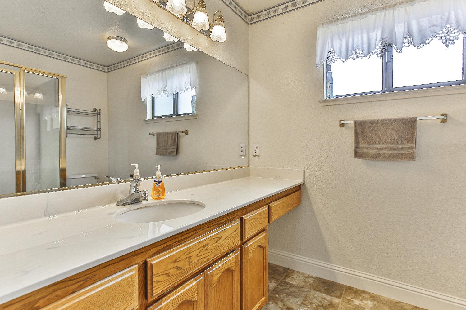 Detail Gallery Image 29 of 58 For 644 Athy Ct, Galt,  CA 95632 - 3 Beds | 2/1 Baths