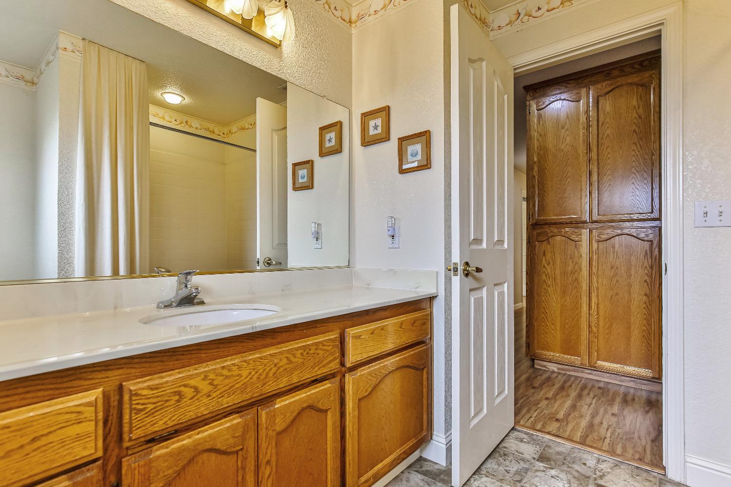 Detail Gallery Image 38 of 58 For 644 Athy Ct, Galt,  CA 95632 - 3 Beds | 2/1 Baths