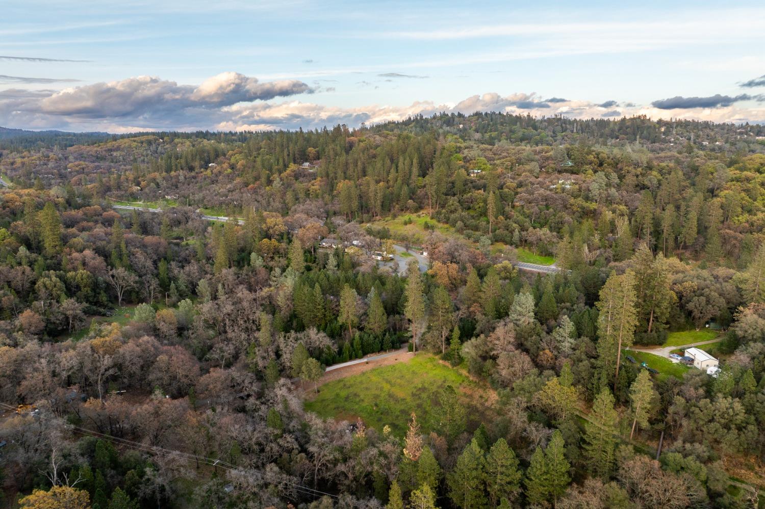 Detail Gallery Image 39 of 44 For 10056 Turkey Trot Pl, Grass Valley,  CA 95949 - 3 Beds | 2 Baths