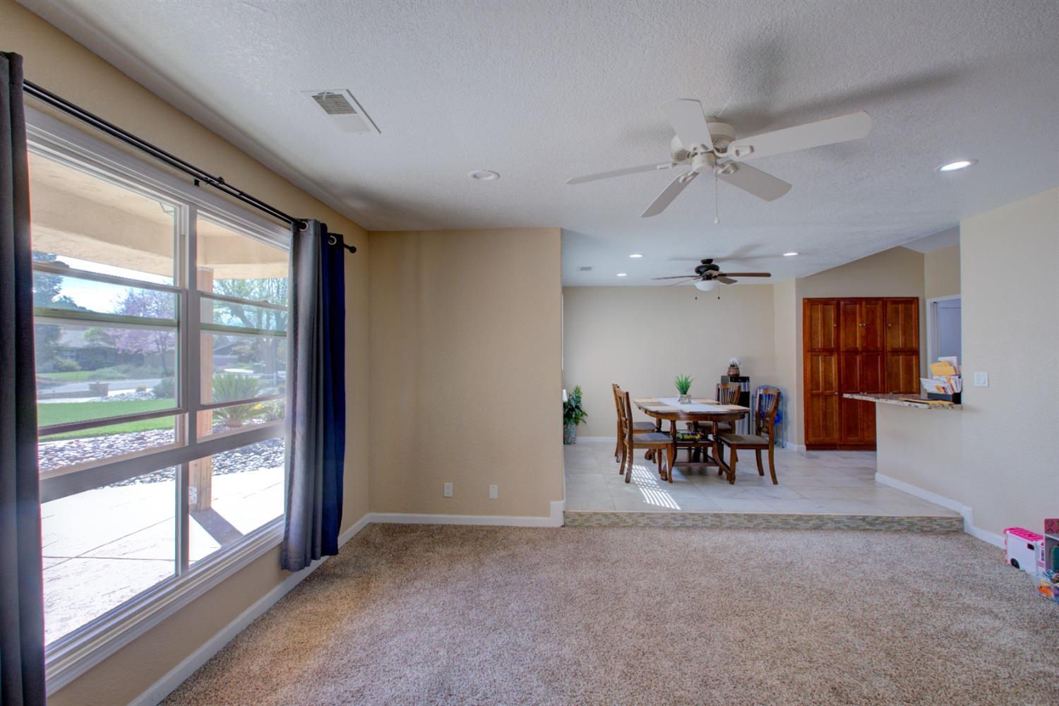Detail Gallery Image 7 of 56 For 2907 Sunnyfield Dr, Merced,  CA 95340 - 4 Beds | 2 Baths