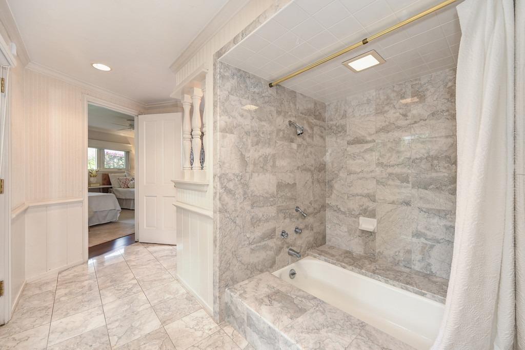 Detail Gallery Image 50 of 75 For 3230 American River Dr, Sacramento,  CA 95864 - 3 Beds | 2 Baths
