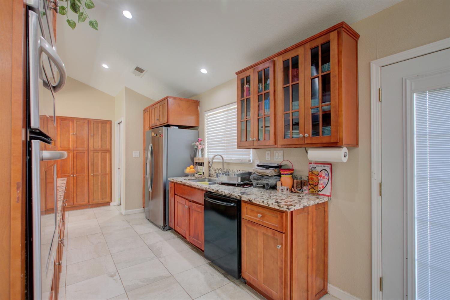 Detail Gallery Image 23 of 56 For 2907 Sunnyfield Dr, Merced,  CA 95340 - 4 Beds | 2 Baths