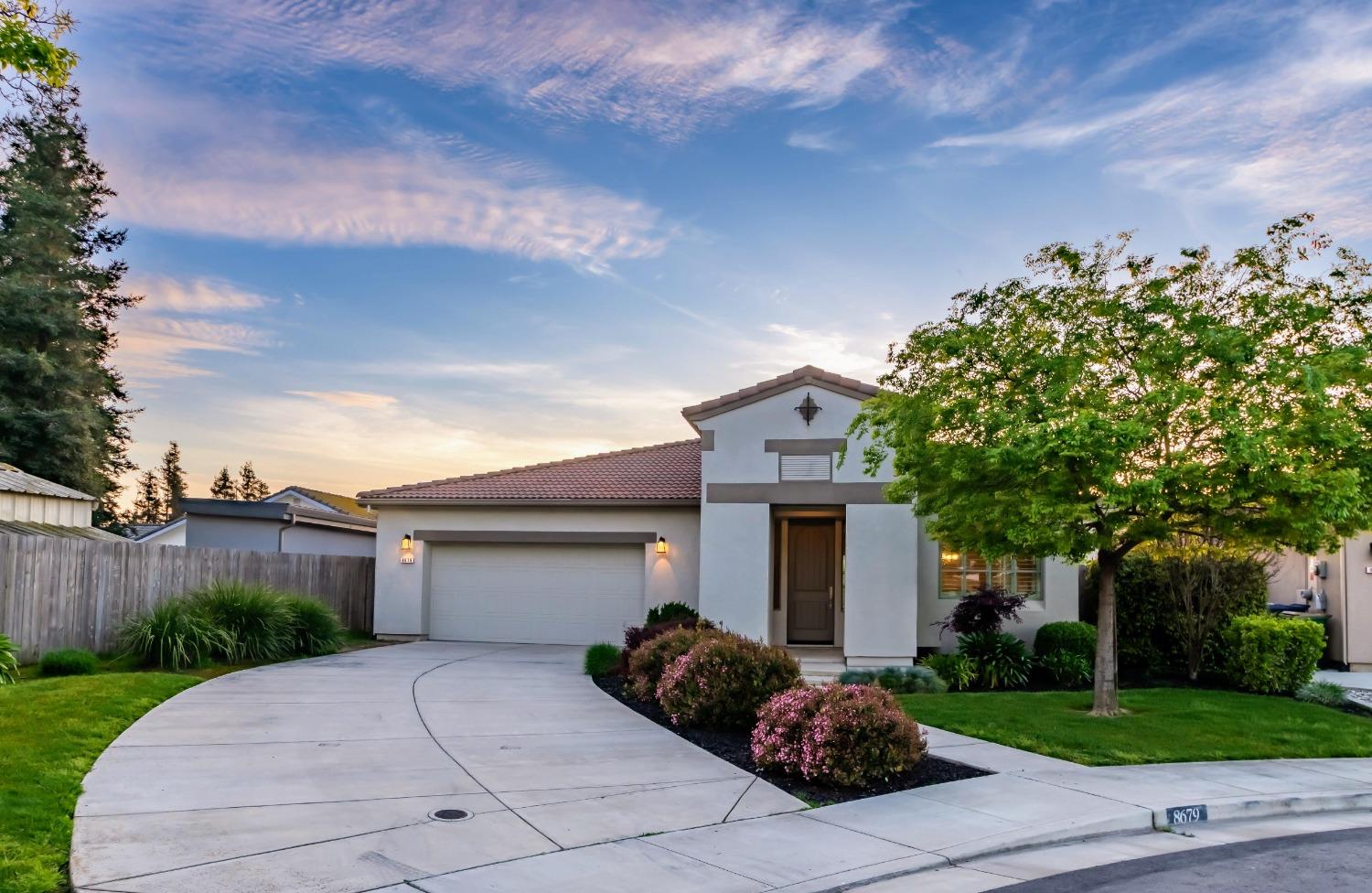 Detail Gallery Image 2 of 26 For 8679 Victory Ct, Hilmar,  CA 95324 - 3 Beds | 2 Baths