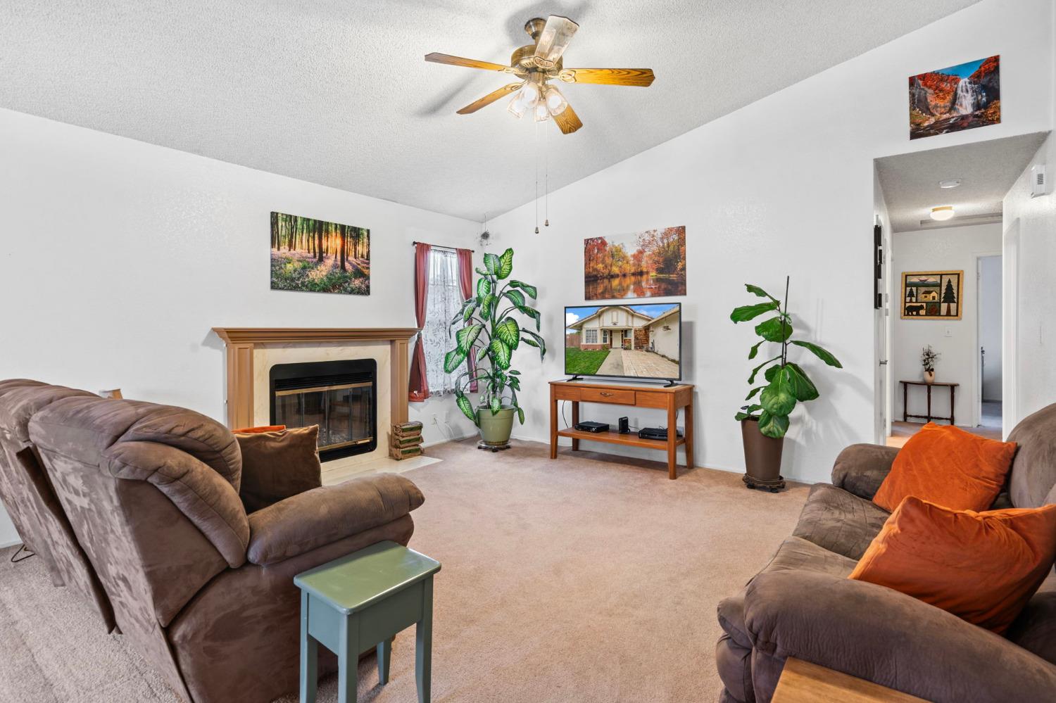 Detail Gallery Image 9 of 34 For 3501 London Dr, Tracy,  CA 95376 - 3 Beds | 2 Baths