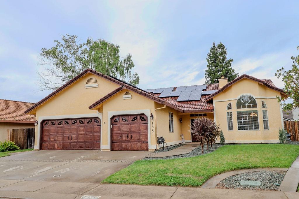 Detail Gallery Image 1 of 1 For 1773 Nand Ct, Yuba City,  CA 95993 - 3 Beds | 2 Baths