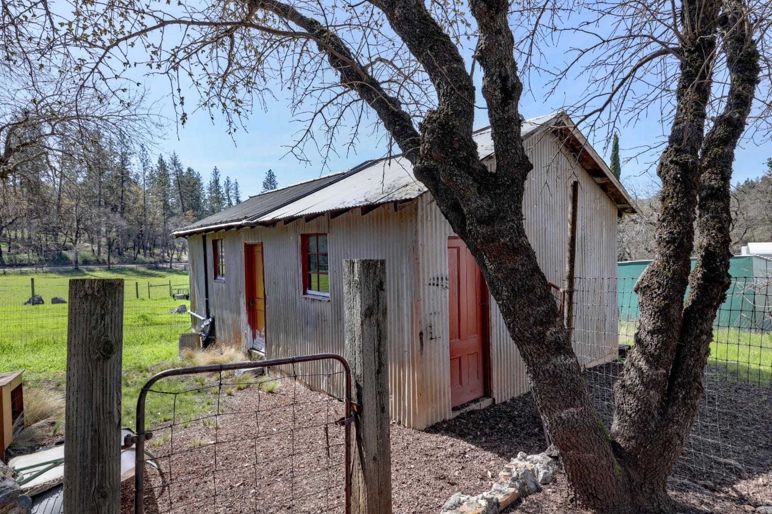 Detail Gallery Image 61 of 82 For 18363 Applegate Rd, Applegate,  CA 95703 - 3 Beds | 2/1 Baths