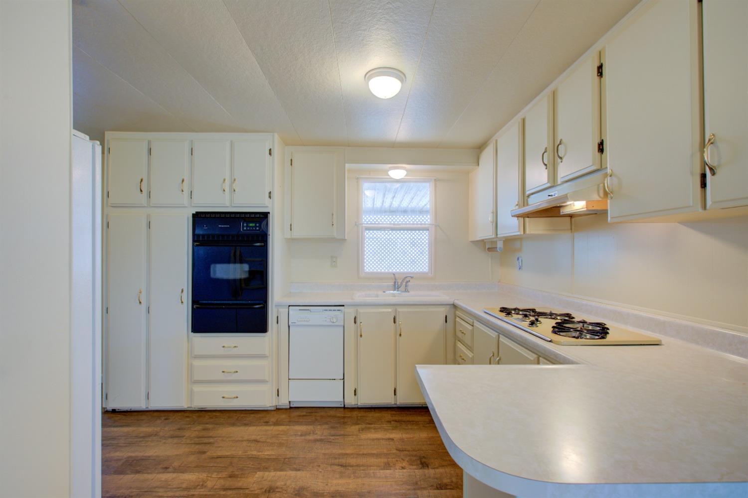 Detail Gallery Image 10 of 25 For 4125 Mchenry Ave 42, Modesto,  CA 95356 - 2 Beds | 2 Baths