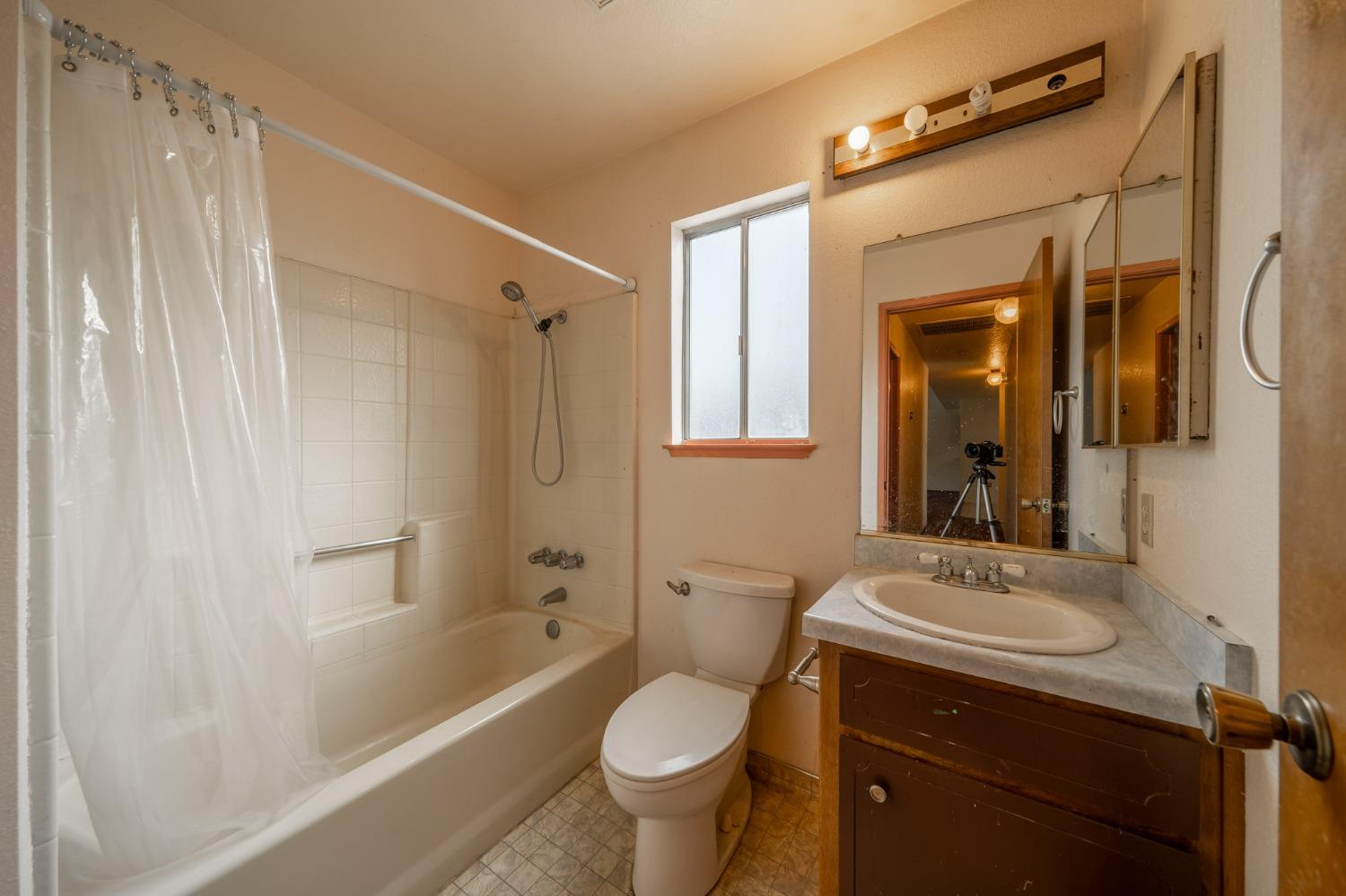 Detail Gallery Image 20 of 31 For 2470 St Marys Ct, Turlock,  CA 95382 - 3 Beds | 2 Baths