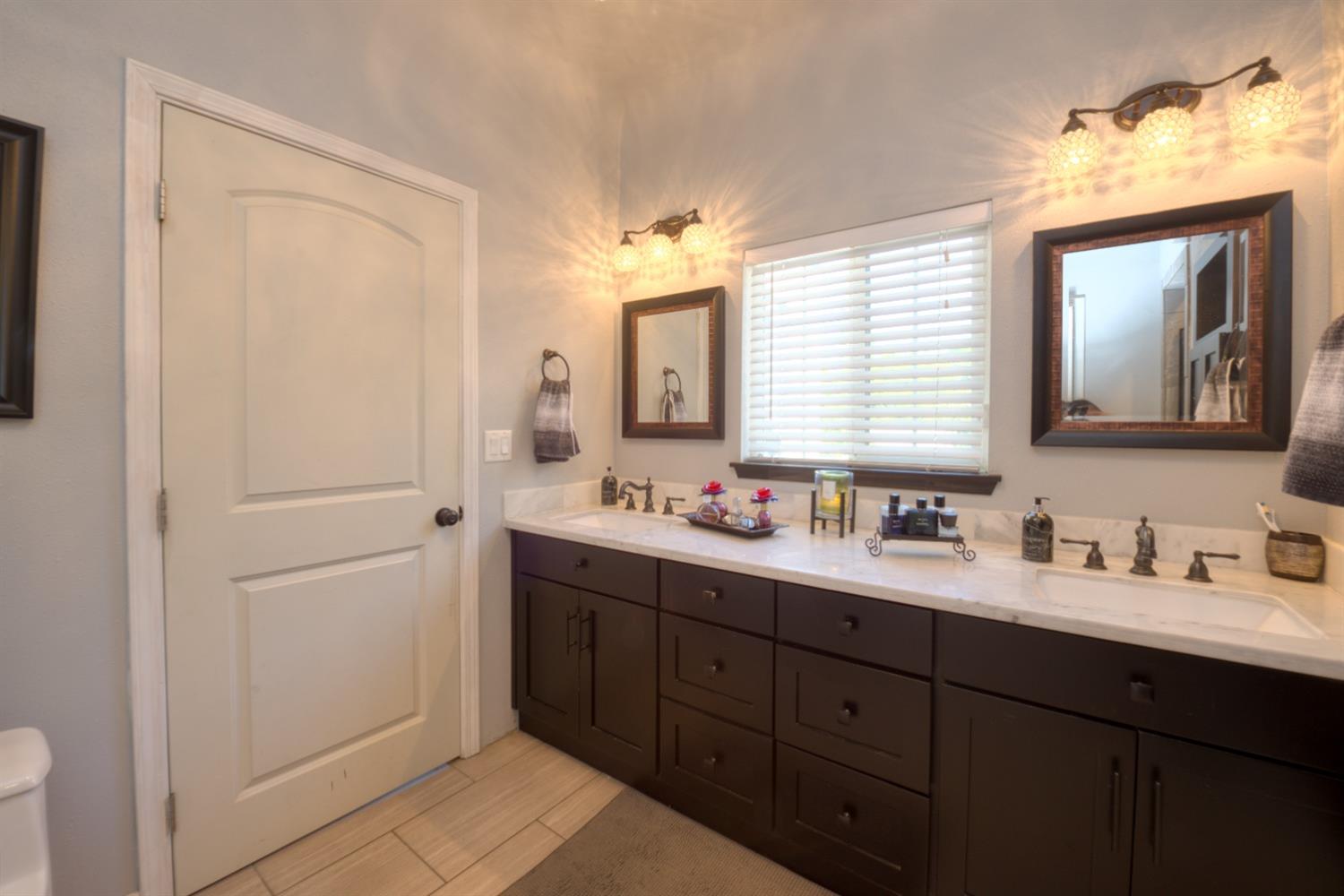 Detail Gallery Image 25 of 46 For 640 N 4th St, Patterson,  CA 95363 - 3 Beds | 2 Baths