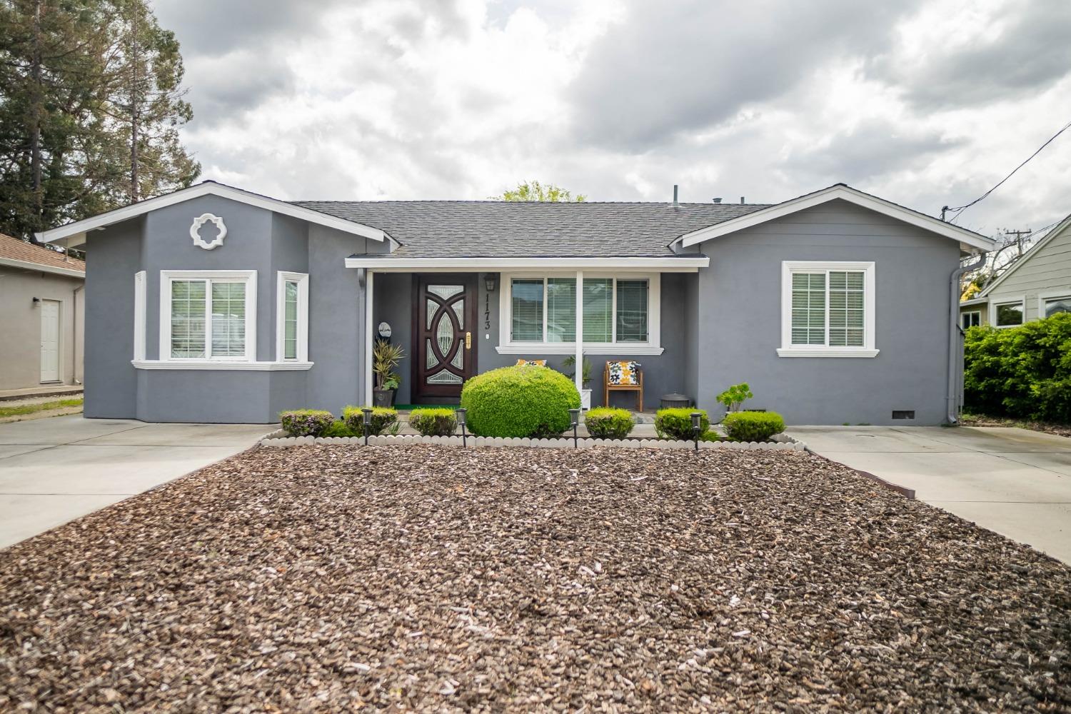 Photo of 1173 Shamrock Dr in Campbell, CA