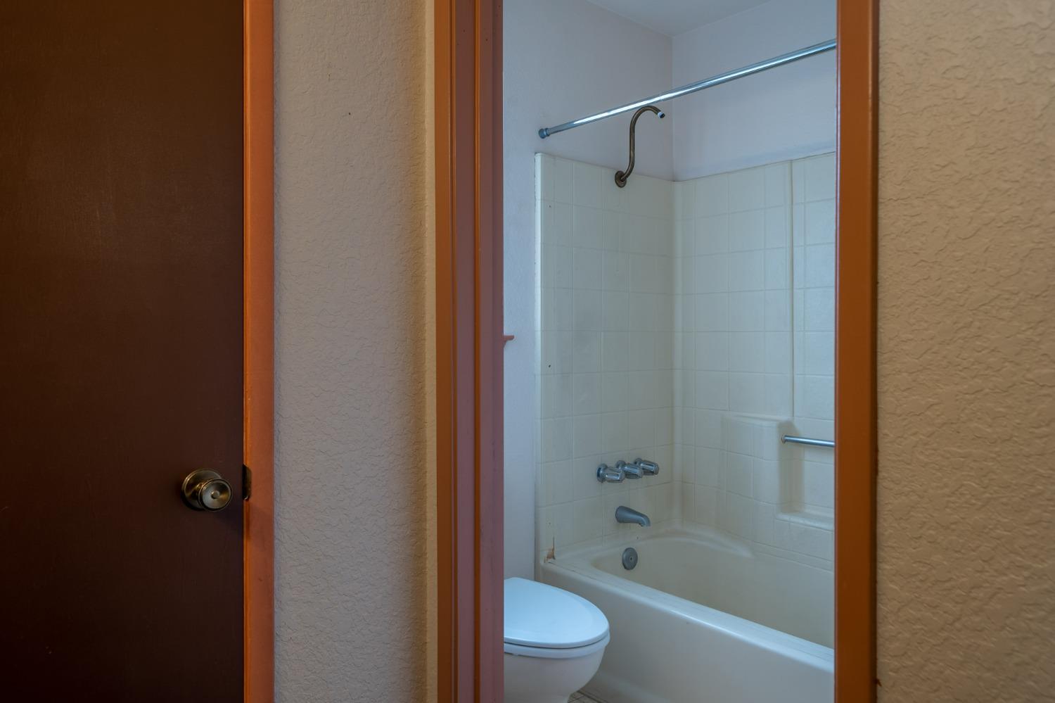 Detail Gallery Image 23 of 31 For 2470 St Marys Ct, Turlock,  CA 95382 - 3 Beds | 2 Baths
