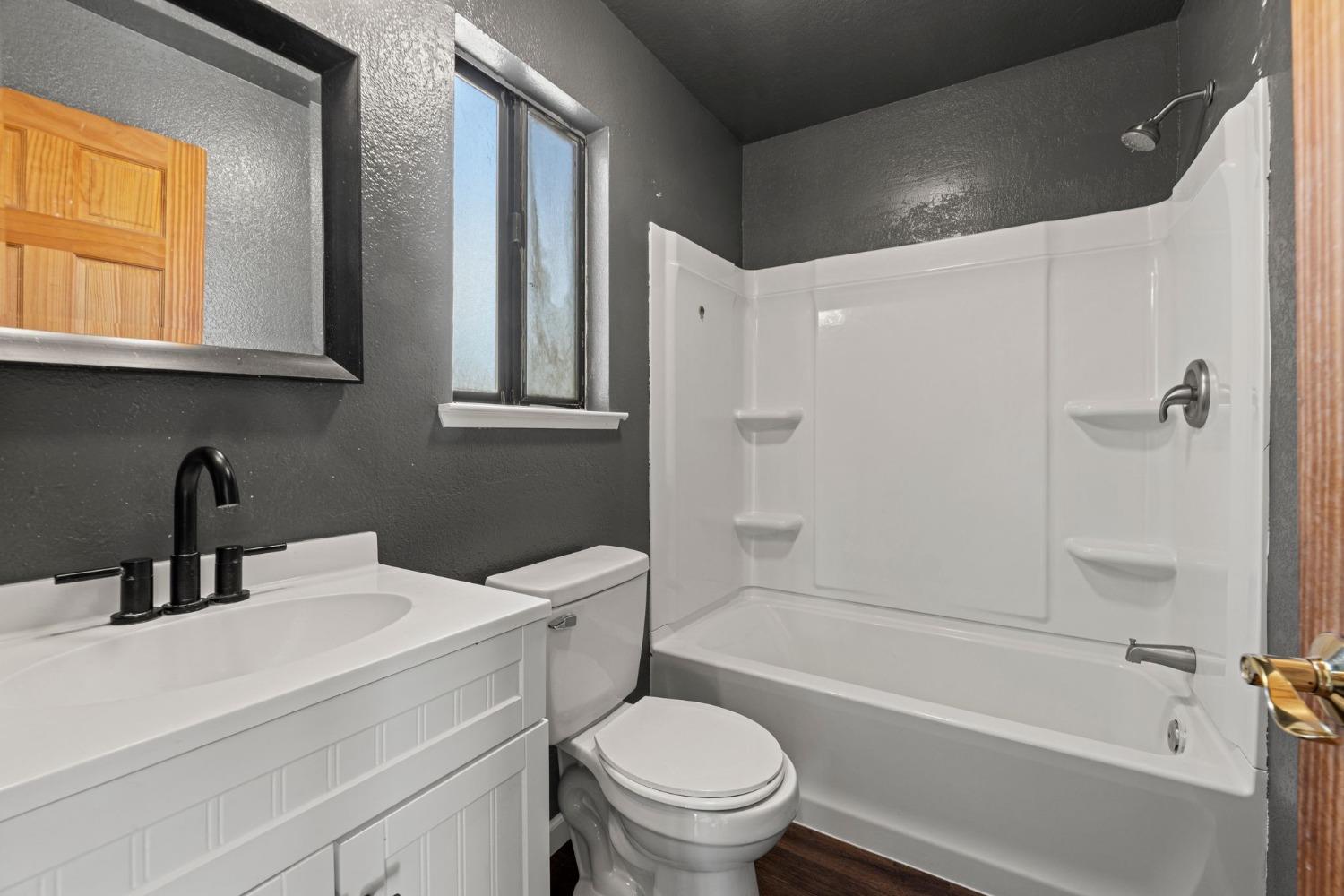 Detail Gallery Image 14 of 36 For 4929 Tulsa Ave, Olivehurst,  CA 95961 - 2 Beds | 2 Baths
