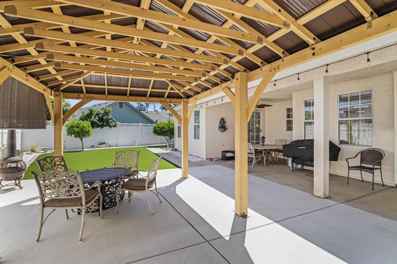 Detail Gallery Image 32 of 42 For 79 Willowood, Oakdale,  CA 95361 - 4 Beds | 2/1 Baths