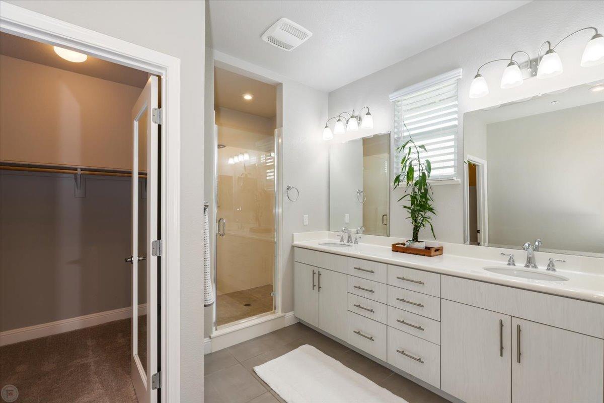 Detail Gallery Image 26 of 43 For 2601 Carnation Way, Lodi,  CA 95242 - 3 Beds | 2/1 Baths