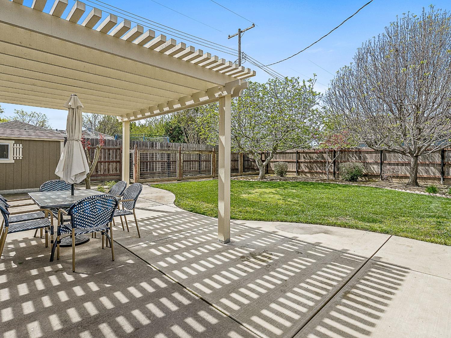 Detail Gallery Image 17 of 24 For 522 Ribier Ave, Lodi,  CA 95240 - 2 Beds | 1/1 Baths