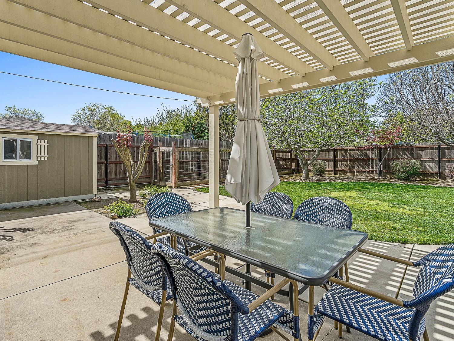Detail Gallery Image 20 of 24 For 522 Ribier Ave, Lodi,  CA 95240 - 2 Beds | 1/1 Baths