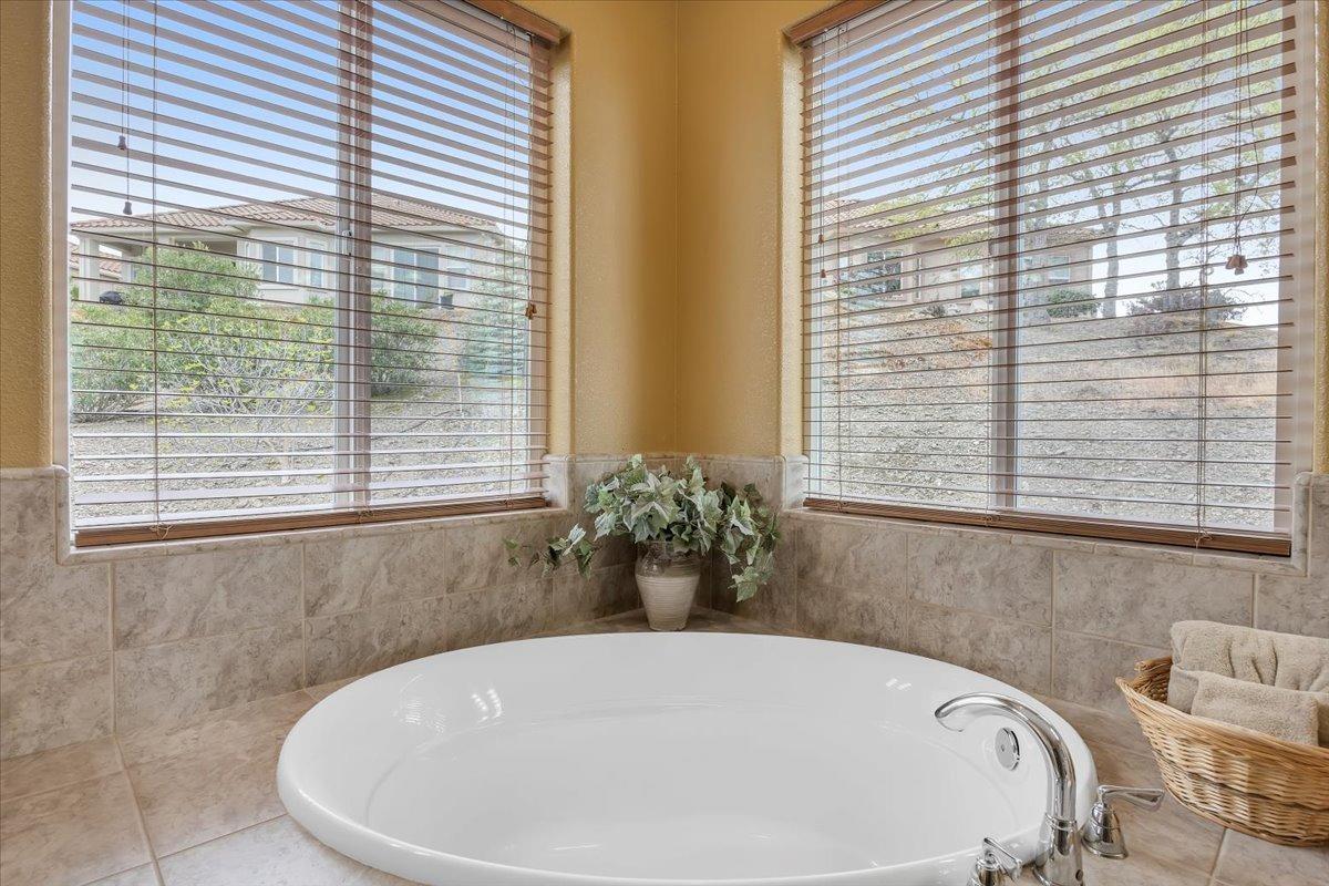 Detail Gallery Image 47 of 99 For 6311 Conner Estates Dr #74,  Copperopolis,  CA 95228 - 4 Beds | 2/1 Baths