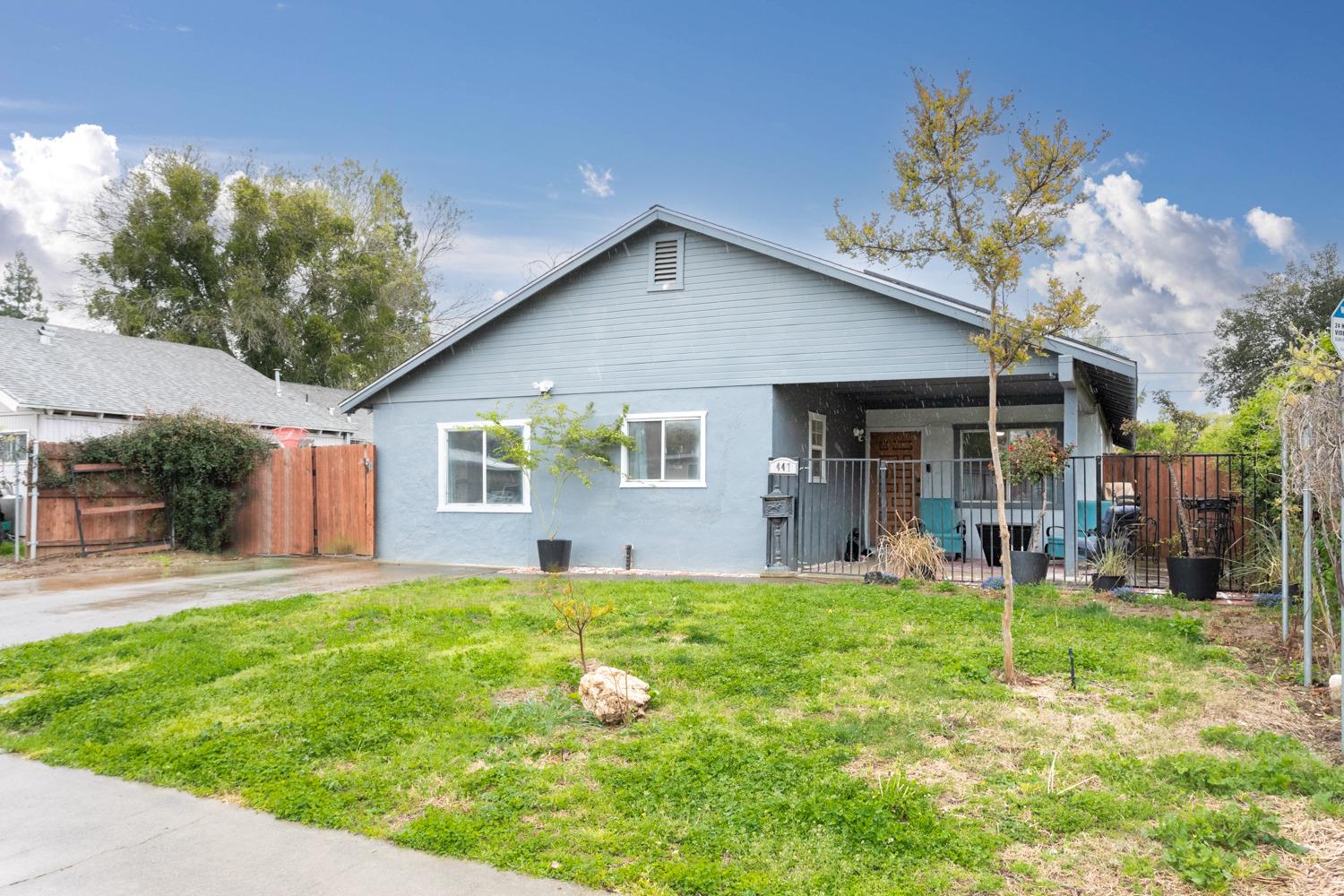 Photo of 447 Sage St in Gridley, CA
