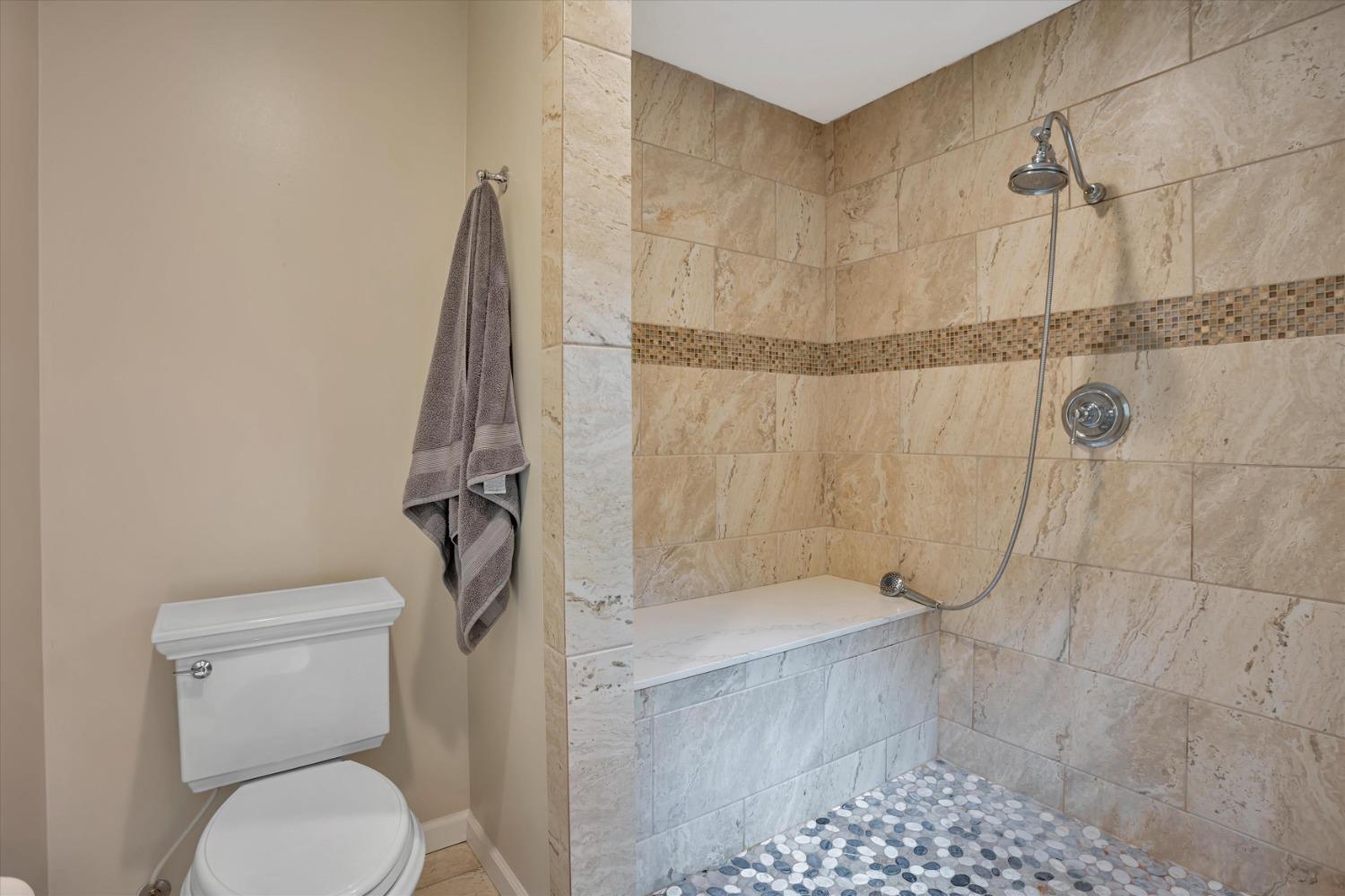 Detail Gallery Image 39 of 50 For 19146 Spyglass Ct, Woodbridge,  CA 95258 - 3 Beds | 2/1 Baths