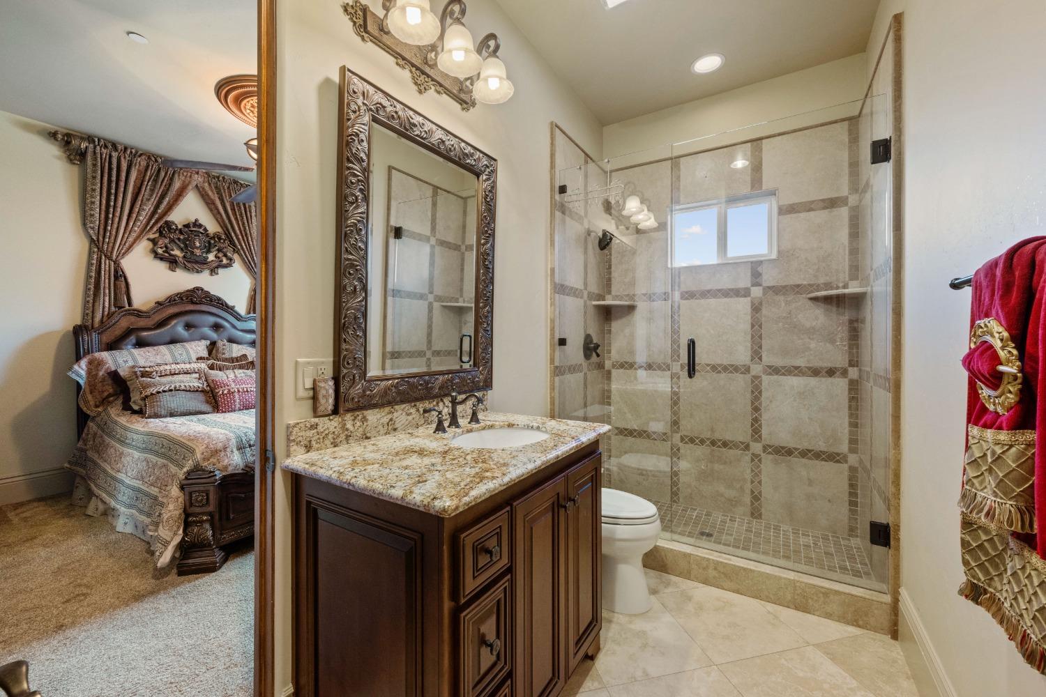 Detail Gallery Image 43 of 74 For 6100 Terracina Ct, Loomis,  CA 95650 - 5 Beds | 6/4 Baths