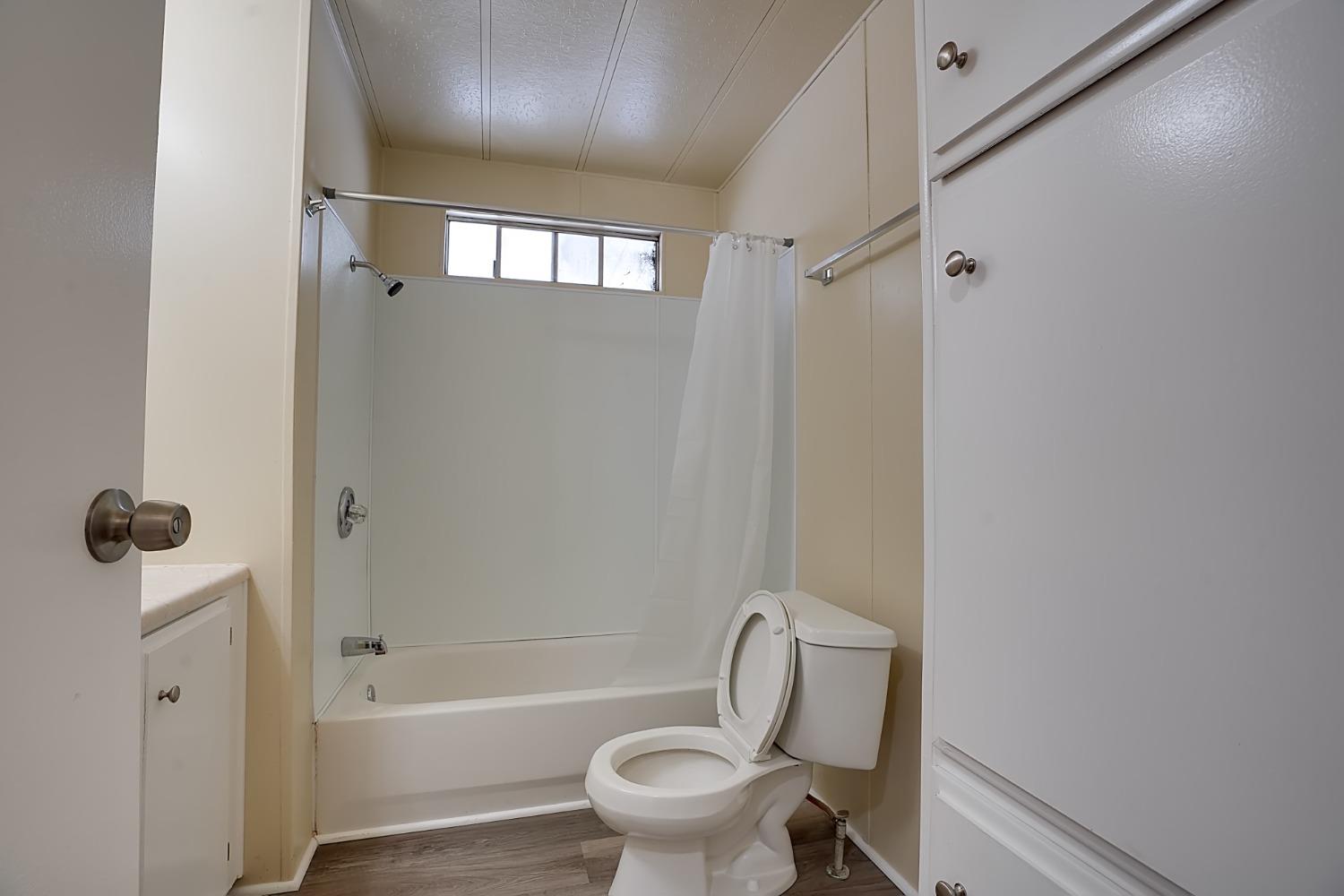 Detail Gallery Image 26 of 27 For 927 East F 8, Oakdale,  CA 95361 - 2 Beds | 0/1 Baths
